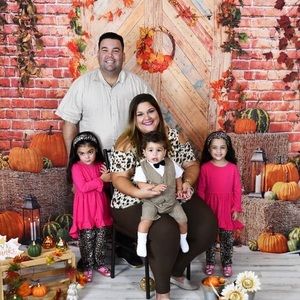 Meet your Posher, Deejay